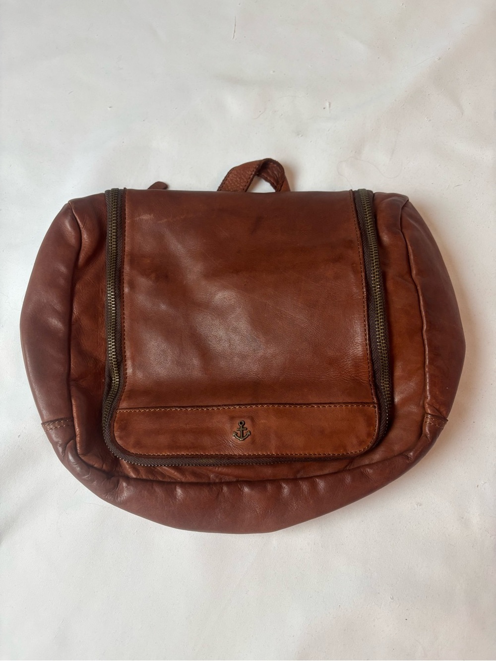 Harbour 2nd Genuine Leather Hanging Toiletry Cosmetic Travel Bag Cognac Brown